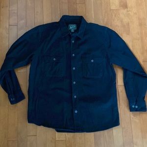 Mens Woolrich large shirt. Black